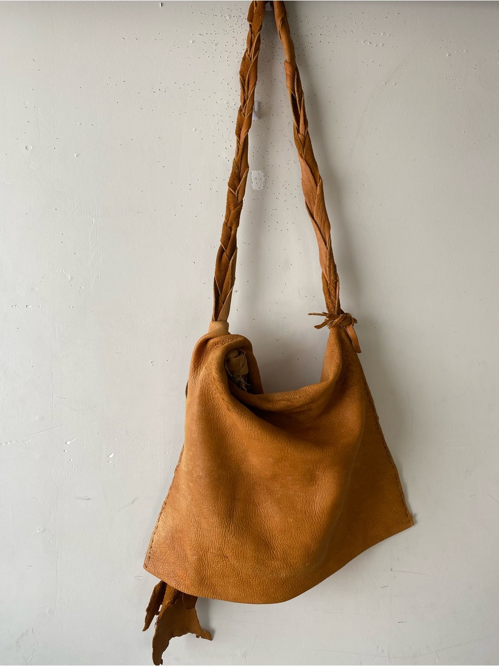 Handmade Asymmetrical Leather Shoulder Bag Tan Distressed Boho Grunge OS - Picture 3 of 16